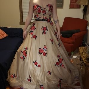 Sadie Tobinson/ Sherri Hill Rose Ballgown